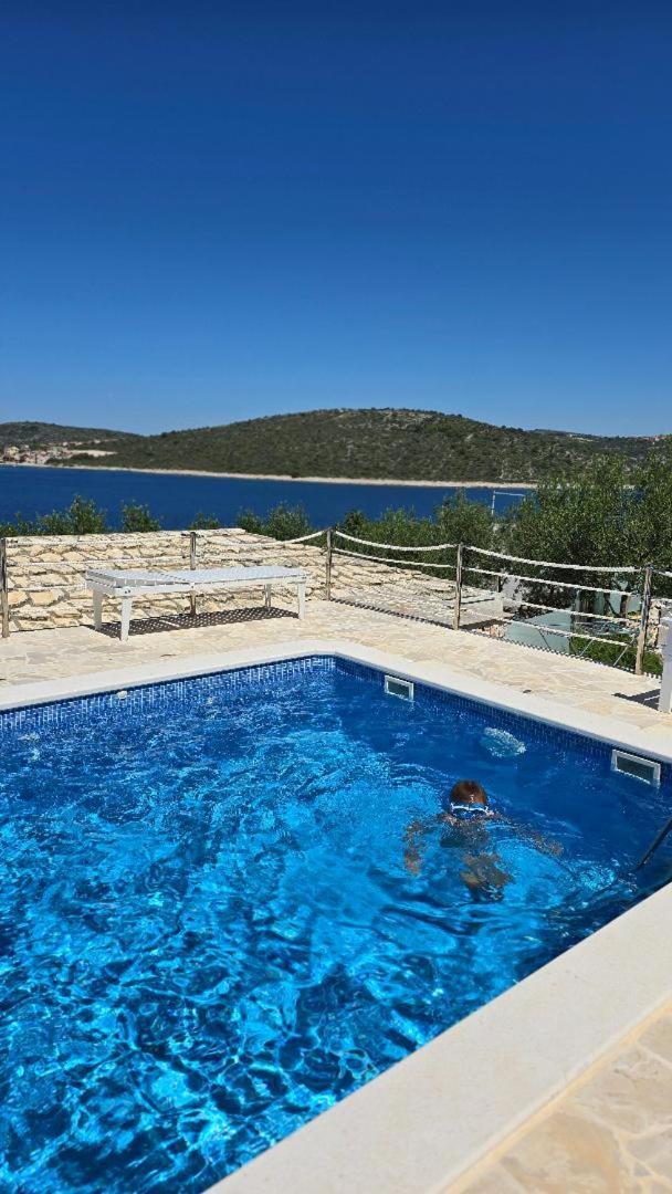 Villa, Stone House With Swimming Pool & Sauna, Beach, סביד מראה חיצוני תמונה
